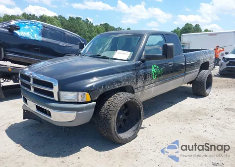 1996 Dodge Ram 2500 из США, поврежденный, VIN 3B7KF23W4TM174495